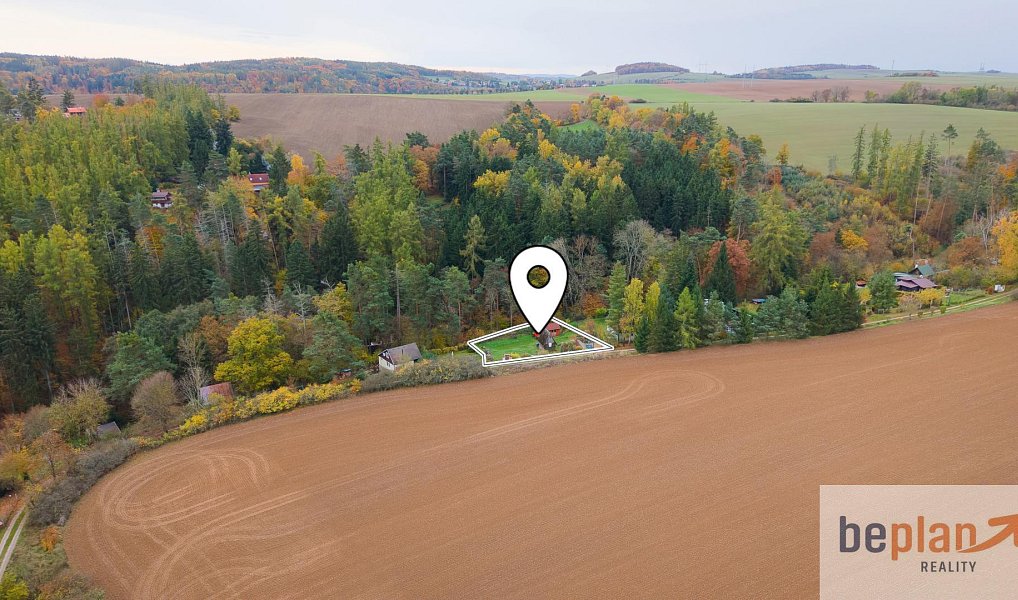 Prodej zahrady, 951 m², Beroun, Chyňava