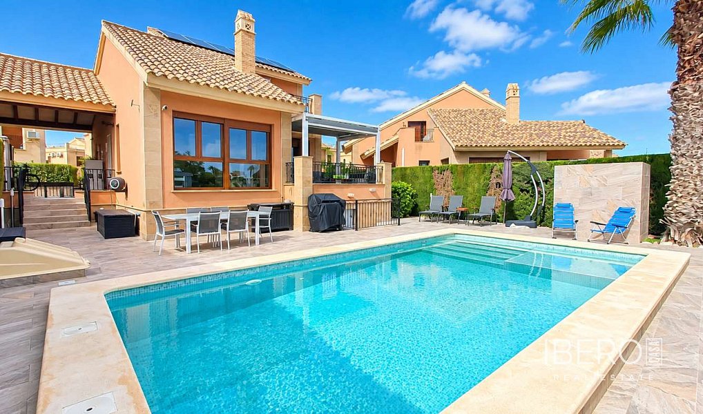 Prodej rodinného domu, 165 m², Algorfa
