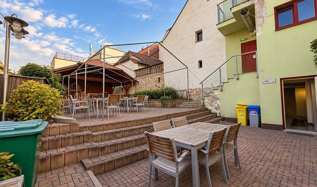 Pronájem restaurace 229 m², Louny – náhled fotky 12