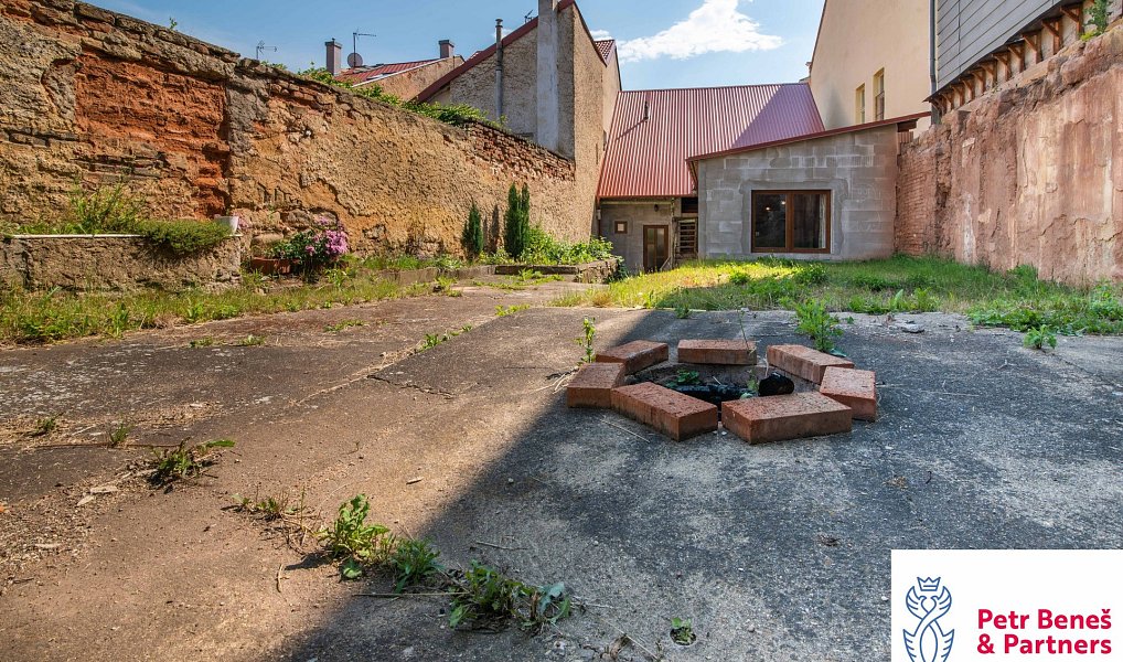 Prodej domu 189 m² s pozemkem 450 m², Rakovník – náhled fotky 27