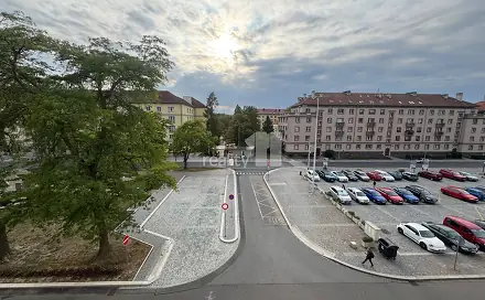 Prodej bytu 2+1 57 m², náměstí Dukelských hrdinů, Pardubice - Zelené Předměstí
