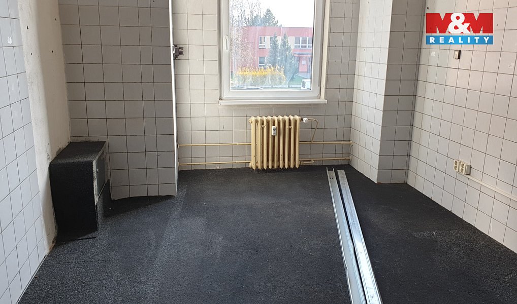 Pronájem obchodních prostor 140 m², Český Těšín – náhled fotky 5