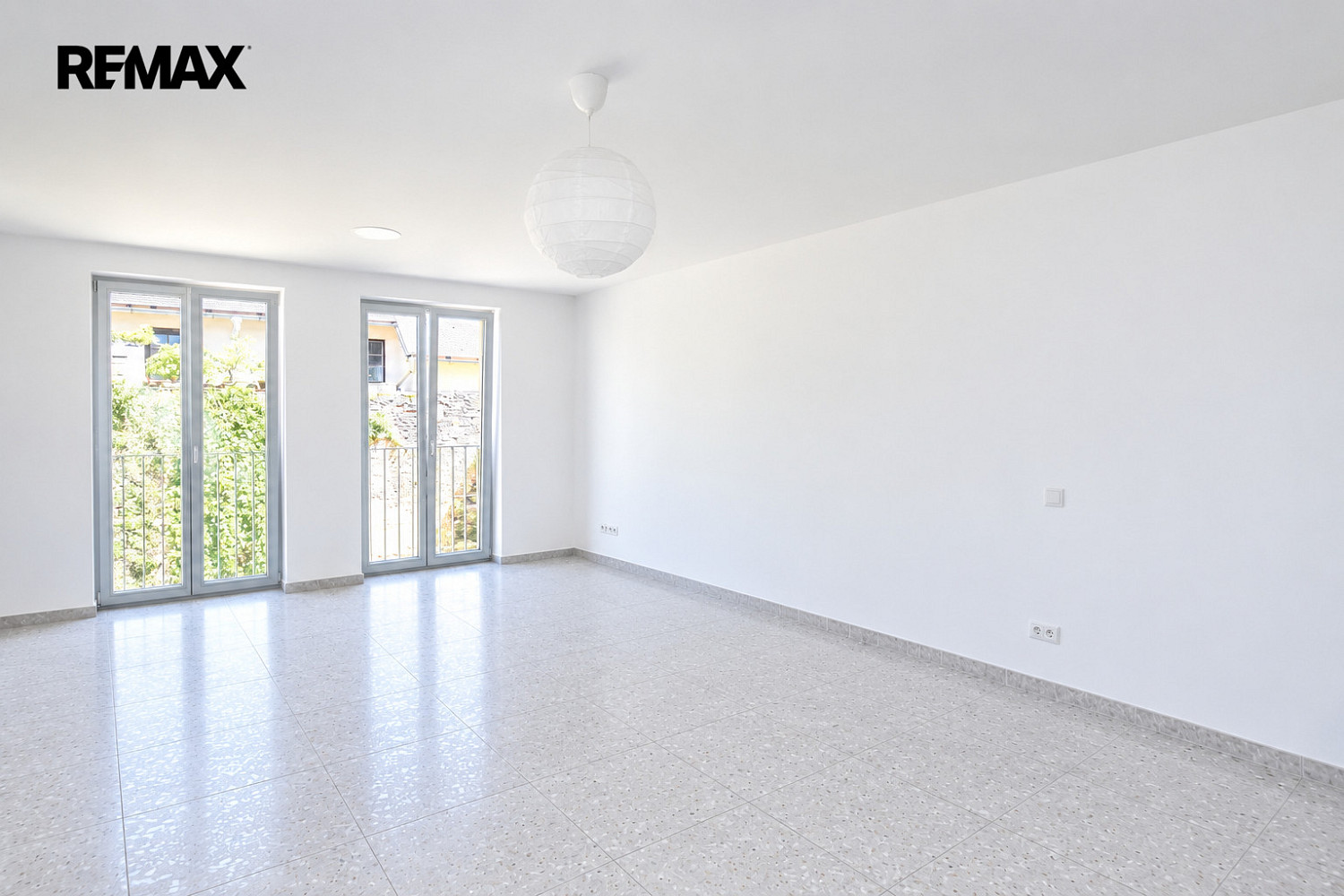 Pronájem bytu 1+kk 35 m² – fotografie 5