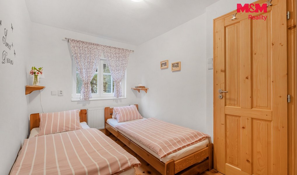 Prodej ubytovacího objektu 300 m², Hřensko – náhled fotky 22