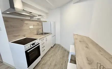 Pronájem bytu 2+kk 36 m²