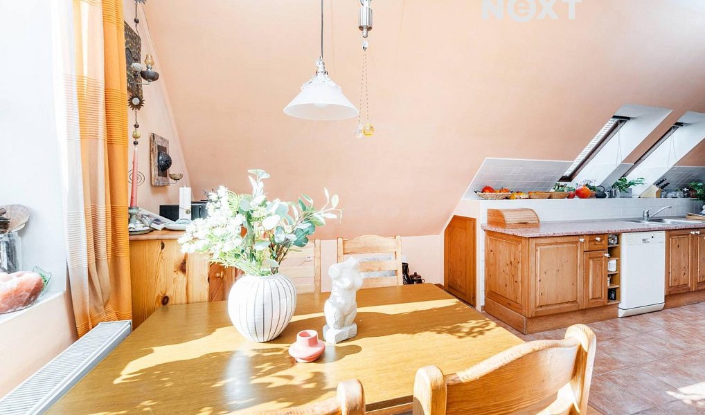 Prodej domu 425 m² s pozemkem 935 m², Libeř – náhled fotky 4