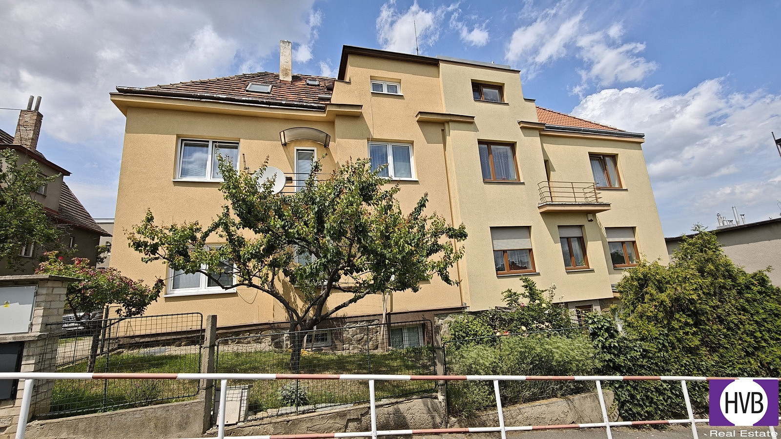 Prodej domu 255 m² s pozemkem 384 m² – další