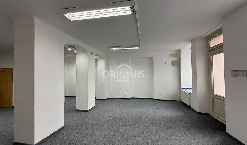 Pronájem obchodních prostor 100 m², Chomutov – náhled fotky 4