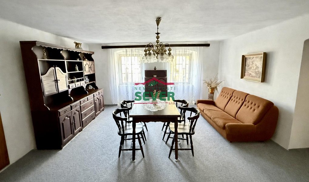 Prodej domu 300 m² s pozemkem 925 m², Čistá – náhled fotky 4
