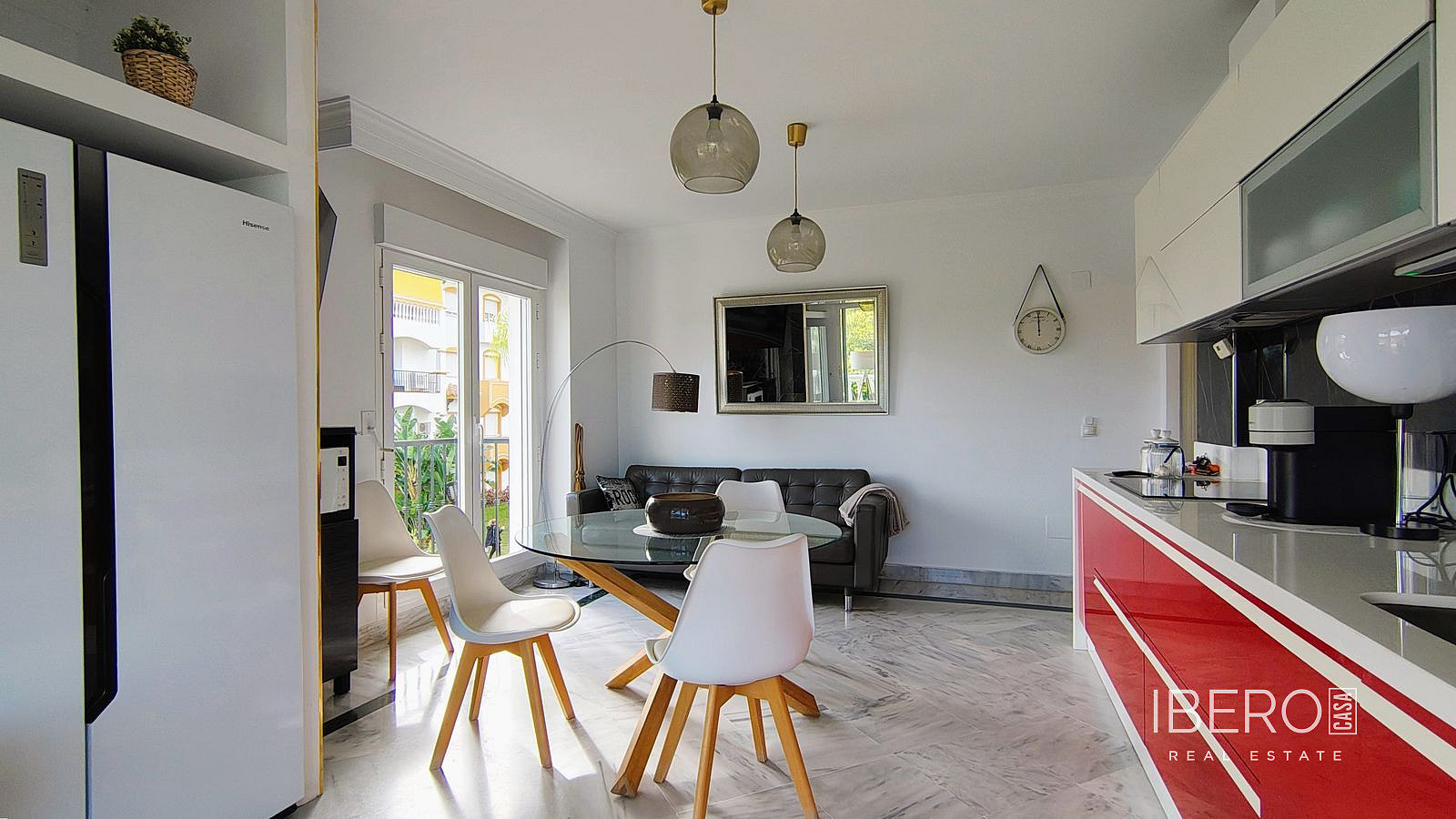 Piso 5+kk – Marbella, Nueva Andalucía - Vista 2