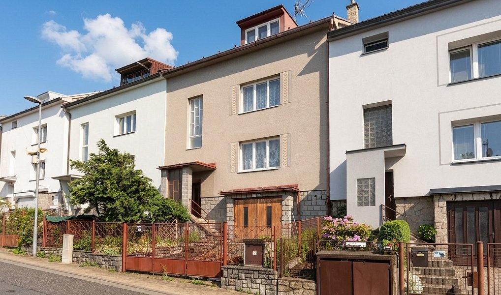 Prodej domu 278 m² s pozemkem 346 m², Žďár nad Sázavou – náhled fotky 2