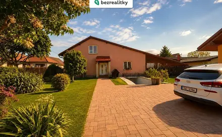 Prodej domu 254 m² s pozemkem 1 030 m², Zahradní, Libiš, okres Mělník