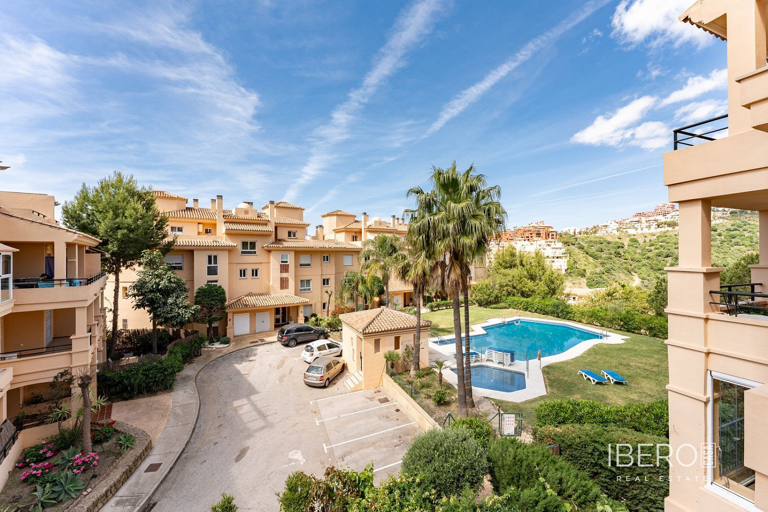 Piso 4+kk – Mijas, Urbanización Sitio de Calahonda - Más