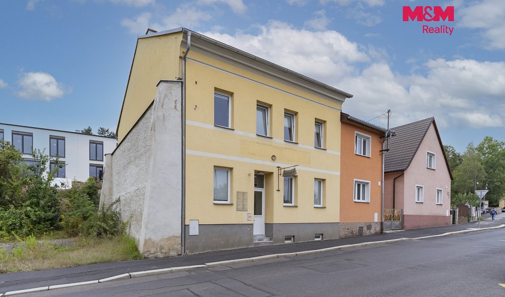 Pronájem bytu 2+kk 55 m², Cheb – náhled fotky 12