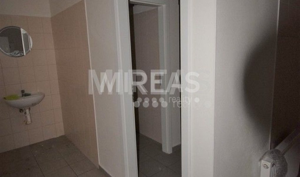 Pronájem obchodních prostor 120 m², Milovice – náhled fotky 3
