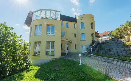 Prodej domu 470 m² s pozemkem 929 m², Luhačovice, okres Zlín