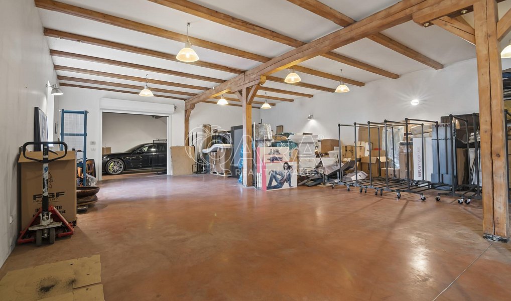 Pronájem komerčního objektu (jiného typu) 470 m², Praha – náhled fotky 17