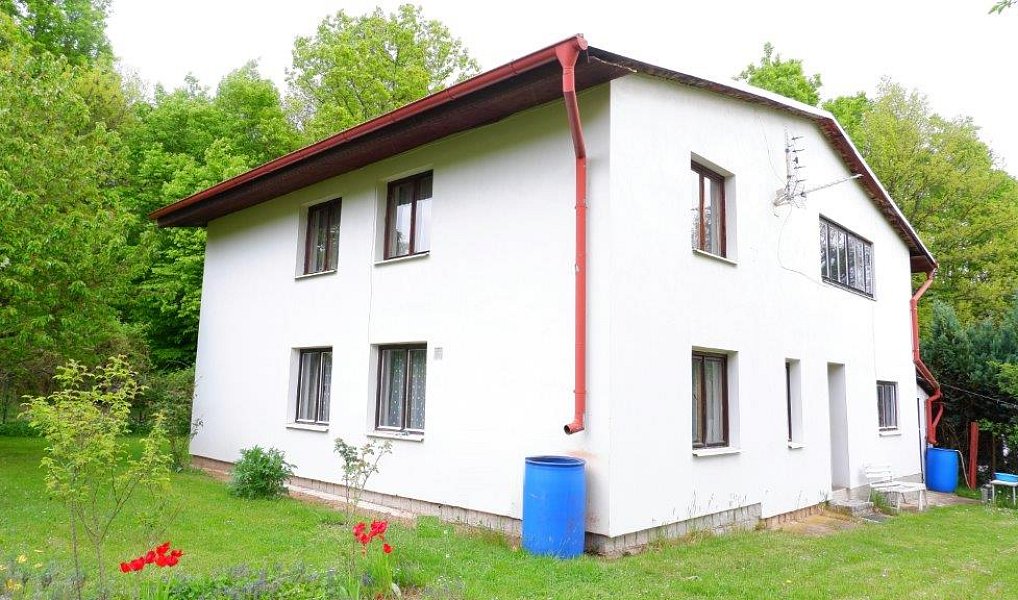 Prodej chaty/chalupy 136 m² s pozemkem 535 m², Dobříš – náhled fotky 2