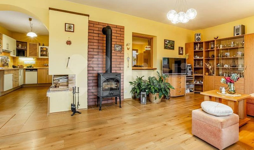 Prodej domu 155 m² s pozemkem 564 m², Boršov nad Vltavou – náhled fotky 3