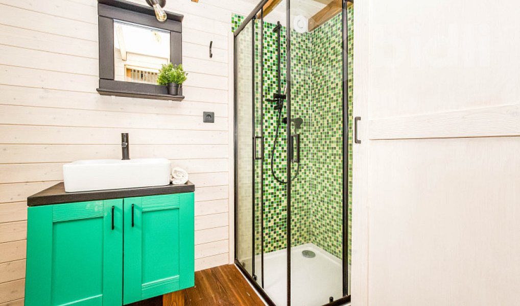 Prodej tiny house 20 m2 - plně vybavený, 2 loft na spaní, koupelna se sprchou, Přelouč – náhled fotky 18