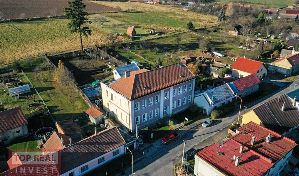 Prodej domu 532 m² s pozemkem 1 962 m², Lubná – náhled fotky 18
