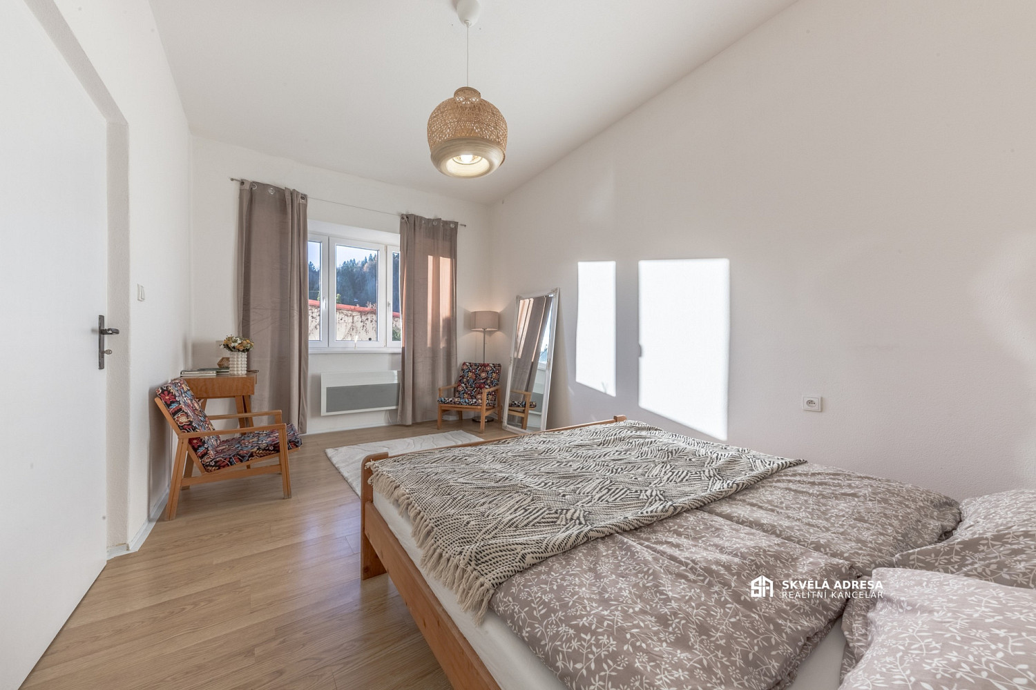 Prodej nájemního domu, činžáku 600 m² – fotografie 4