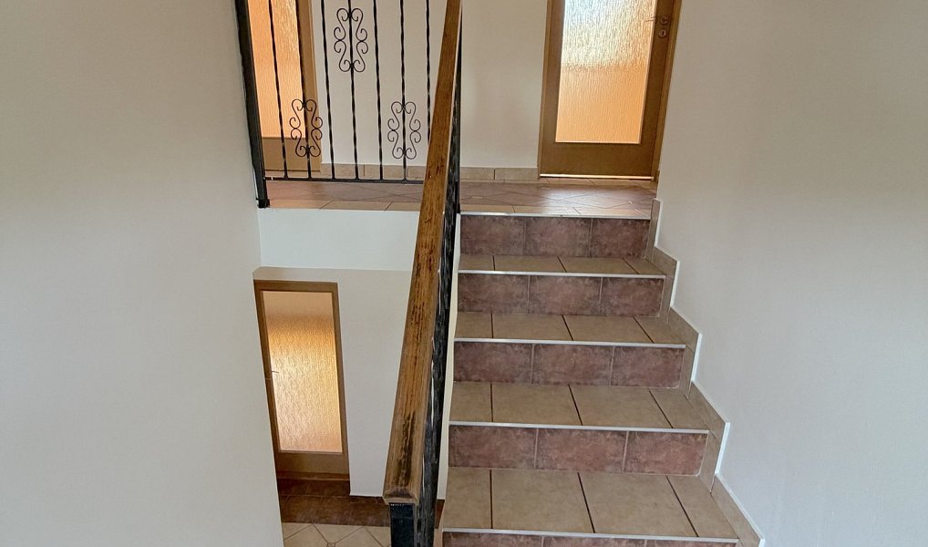 Prodej domu 184 m² s pozemkem 1 865 m², Tršice – náhled fotky 16