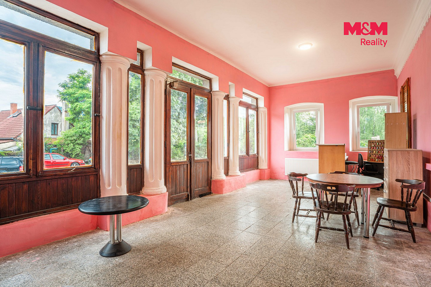 Pronájem ubytovacího objektu 13 087 m² – fotografie 3