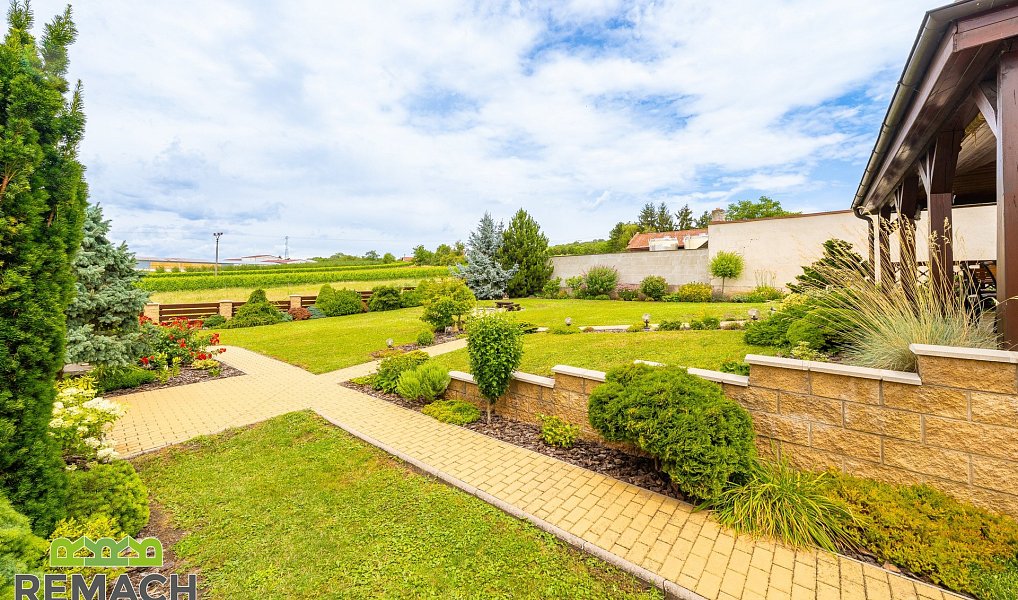 Prodej domu 335 m² s pozemkem 937 m², Blatnice pod Svatým Antonínkem – náhled fotky 21