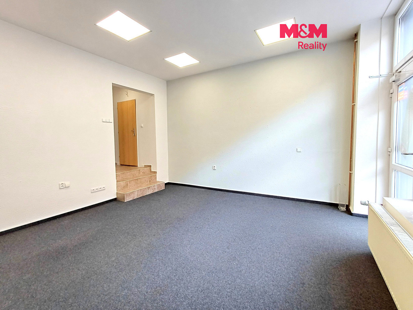 Pronájem obchodních prostor 40 m²