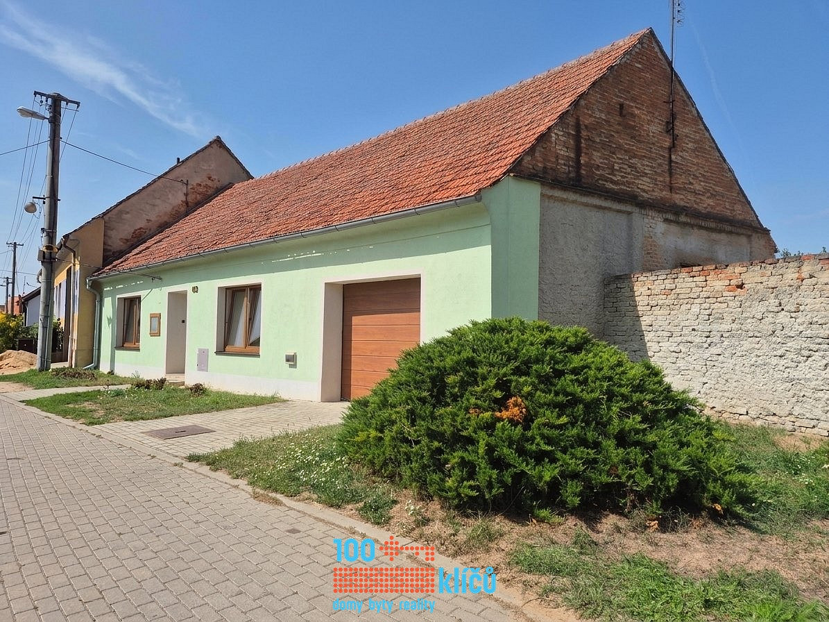 Prodej domu 818 m² s pozemkem 818 m²