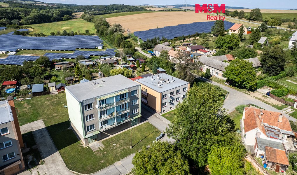 Prodej bytu 3+1, 74 m², Kroměříž, Roštín