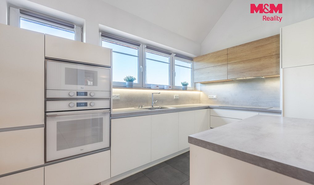 Prodej bytu 4+kk 180 m², Luhačovice – náhled fotky 15