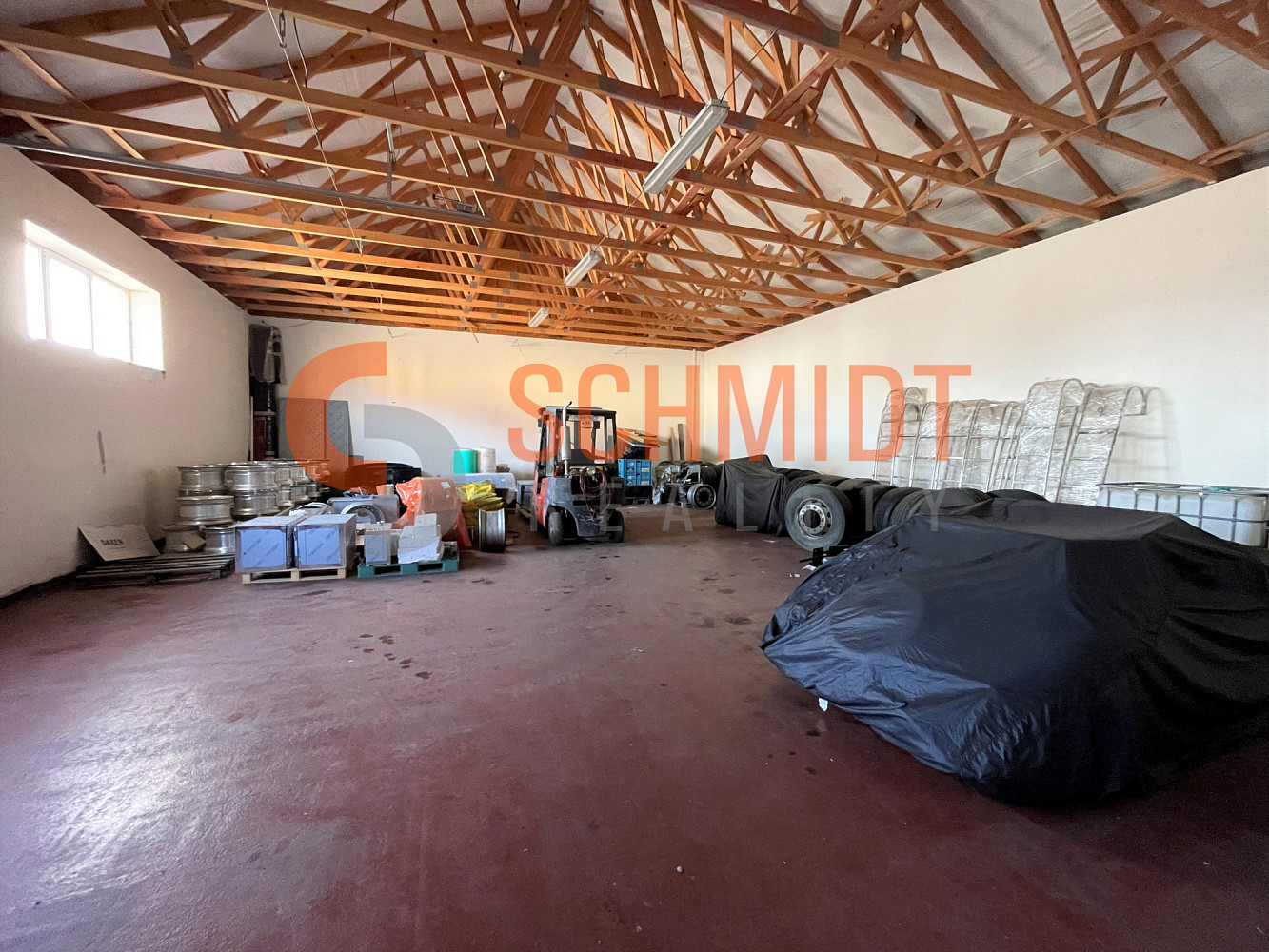 Prodej obchodních prostor 180 m² – fotografie 5