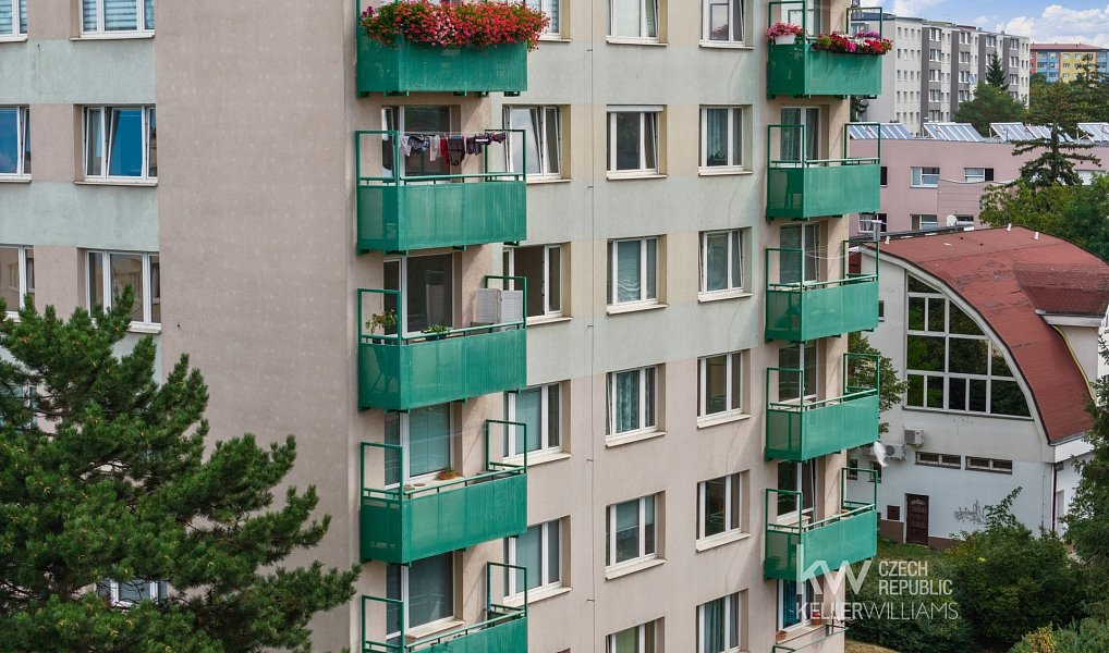 Prodej bytu 3+1 72 m², Praha – náhled fotky 26