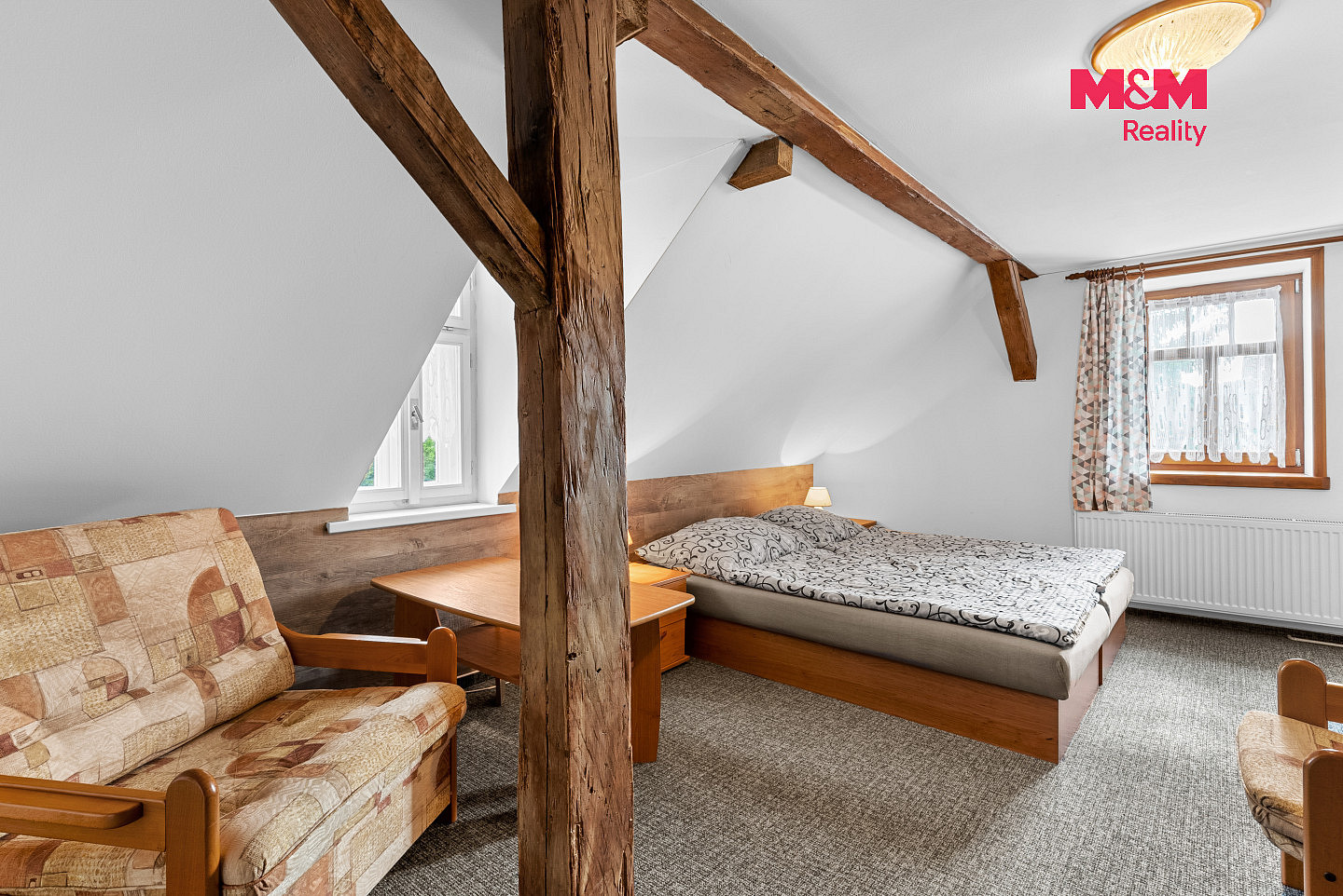 Prodej ubytovacího objektu 374 m² – fotografie 5