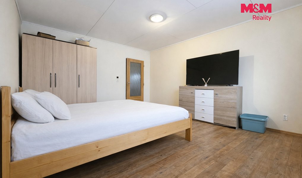 Prodej domu 202 m² s pozemkem 934 m², Osoblaha – náhled fotky 11