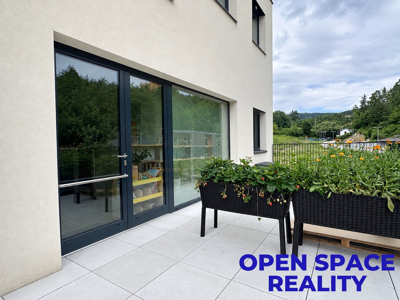 Pronájem obchodních prostor 82 m²