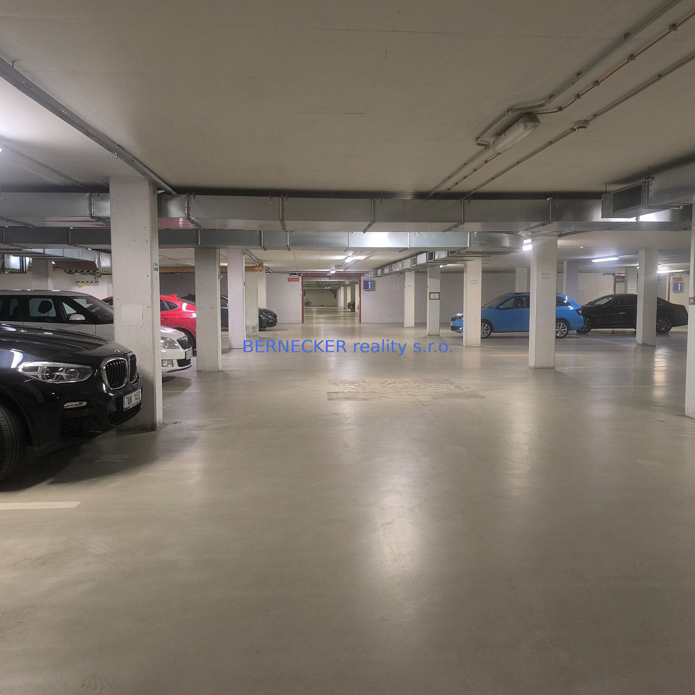 Garážové stání, hradec králové, prodej — photo 3
