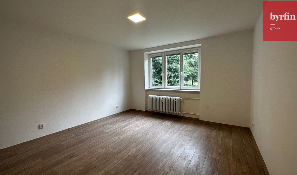 Pronájem bytu 2+1 65 m², Opava – náhled fotky 7