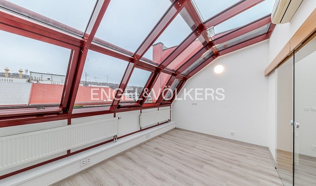 Pronájem bytu 4+1, 80 m², Košíře - Praha 5, Praha