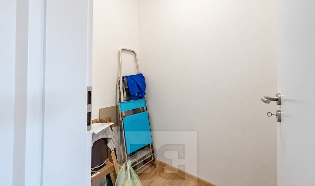 Pronájem bytu 1+kk 29 m², Praha – náhled fotky 5