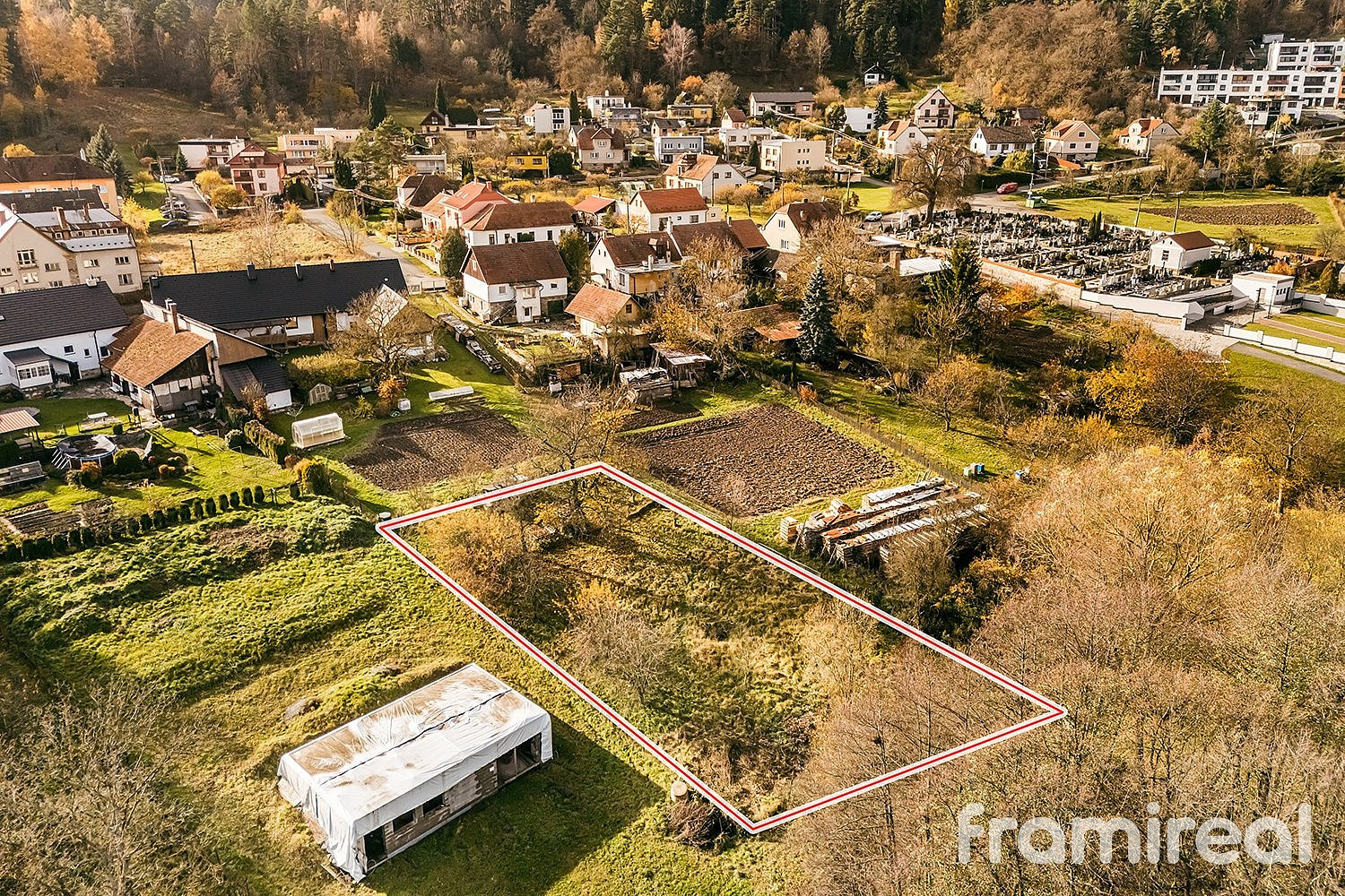 Prodej stavebního pozemku 1 079 m²