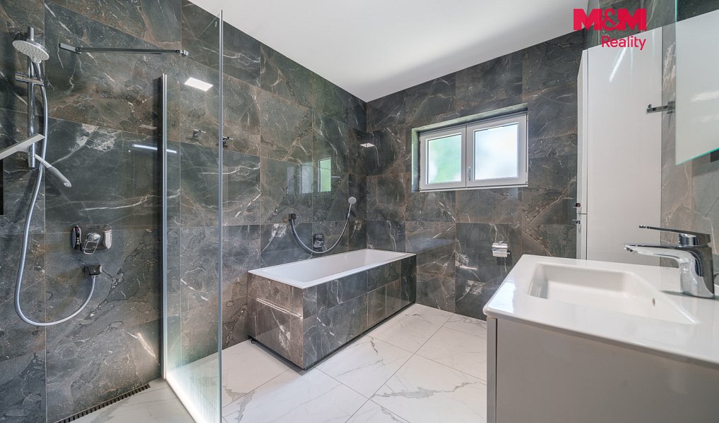Prodej domu 141 m² s pozemkem 1 207 m², Andělská Hora – náhled fotky 3