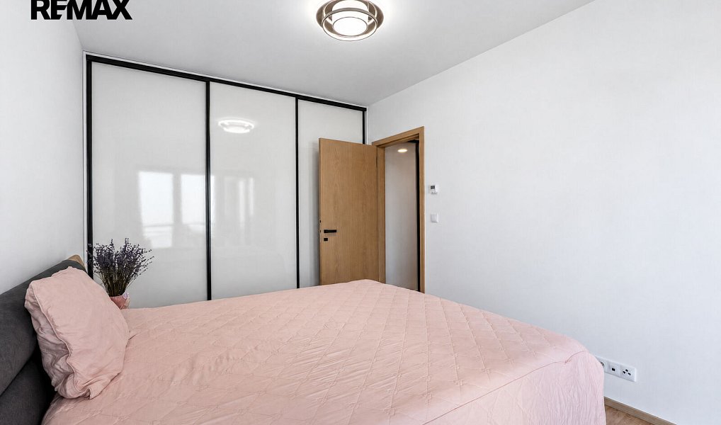 Prodej bytu 3+kk 90 m², Praha – náhled fotky 24