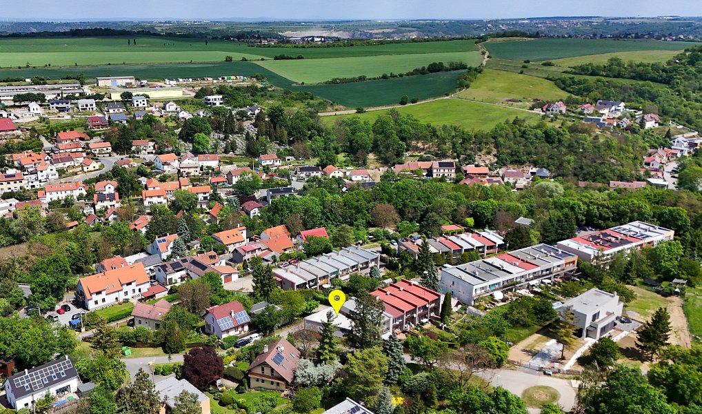 Prodej domu 192 m² s pozemkem 136 m², Únětice – náhled fotky 31