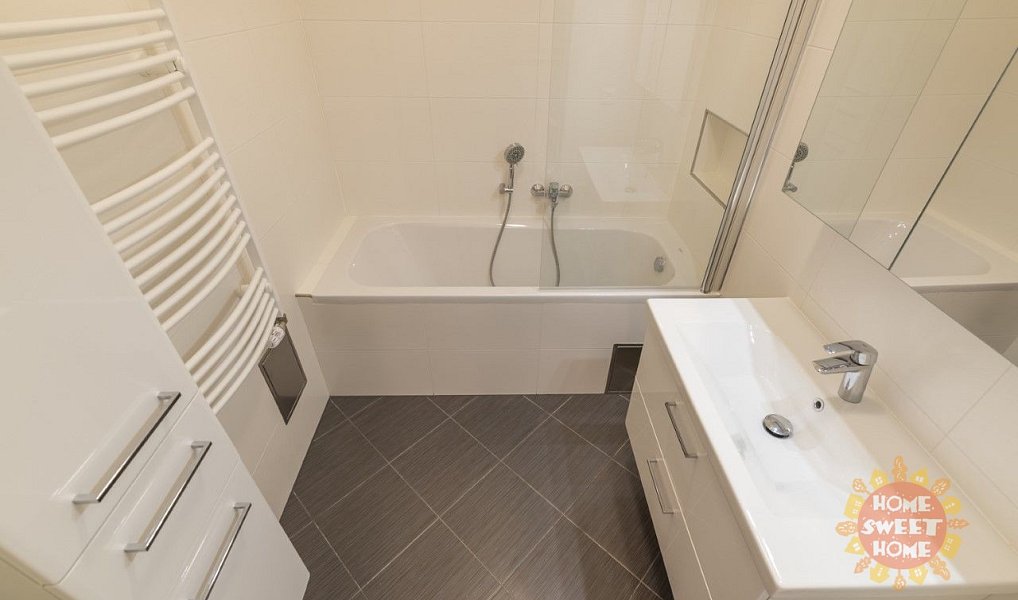 Pronájem bytu 2+kk 58 m², Praha – náhled fotky 7