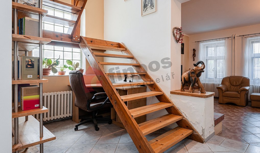 Prodej domu 415 m² s pozemkem 576 m², Praha – náhled fotky 10