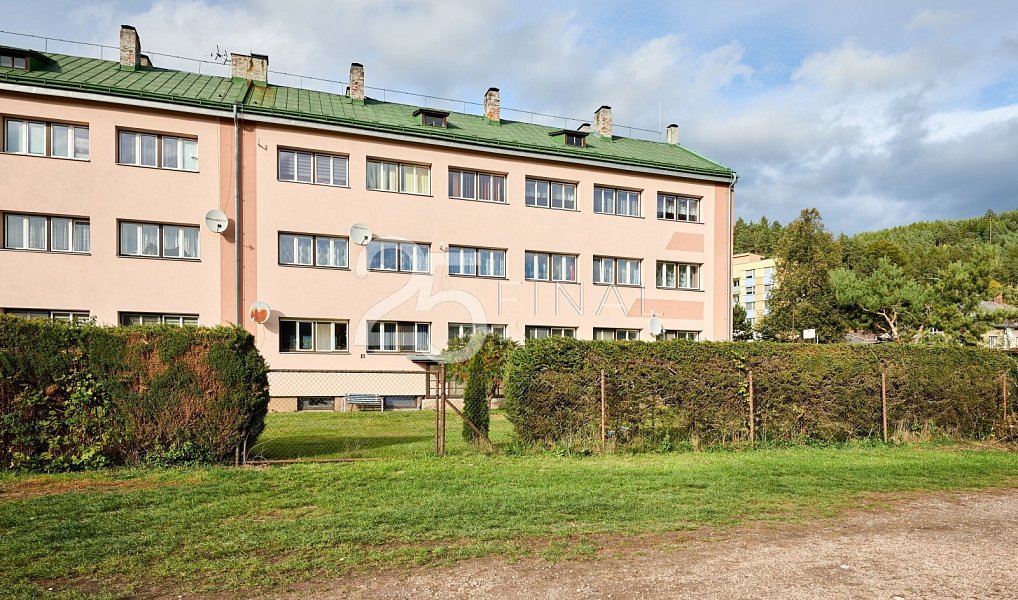 Prodej bytu 3+1 78 m², Úpice – náhled fotky 3