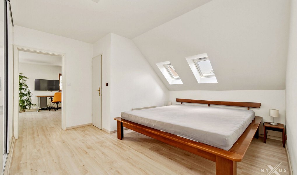 Prodej domu 290 m² s pozemkem 709 m², Horoměřice – náhled fotky 9